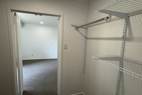 Photo of property in 19 Gilbass Avenue, Hamilton Lake, Hamilton, 3204