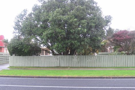 Photo of property in 37 Pembroke Street, Papatoetoe, Auckland, 2025