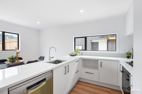 Photo of property in 4/51 Kings Crescent, Hutt Central, Lower Hutt, 5010