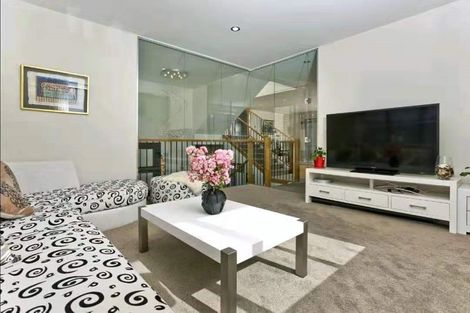 Photo of property in 10 New Dawn Lane, Albany Heights, Auckland, 0632