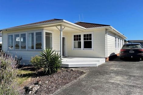 Photo of property in 182 Cambridge Road, Hillcrest, Hamilton, 3216