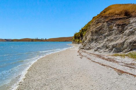 Photo of property in 1470 Oneriri Road, Kaiwaka, 0573