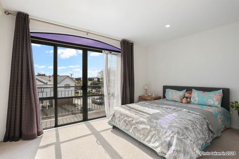 Photo of property in 9/17a Delta Avenue, New Lynn, Auckland, 0600