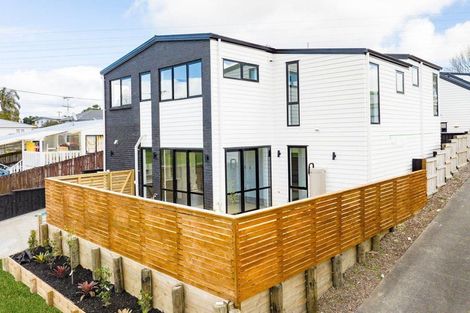 Photo of property in 5/122 Archibald Road, Kelston, Auckland, 0602