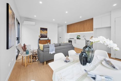 Photo of property in 7a Kotiu Place, Massey, 0614