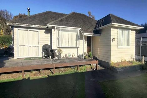 Photo of property in 52 Heretaunga Square, Silverstream, Upper Hutt, 5019