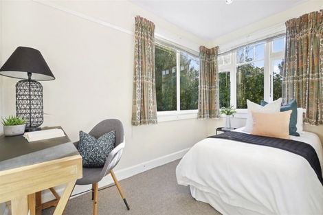 Photo of property in 95a Eastern Terrace, Beckenham, Christchurch, 8023