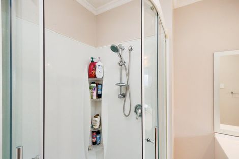 Photo of property in 32 John F Kennedy Drive, Milson, Palmerston North, 4414