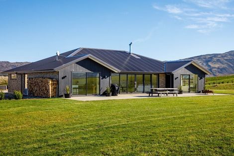 Photo of property in 4 Skeena Way, Waikerikeri, Alexandra, 9391