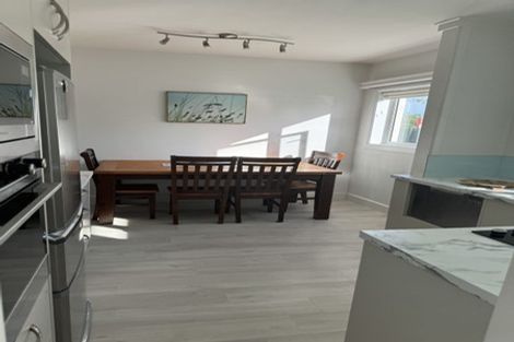 Photo of property in 1-12/48 The Bay Hill, Timaru, 7910