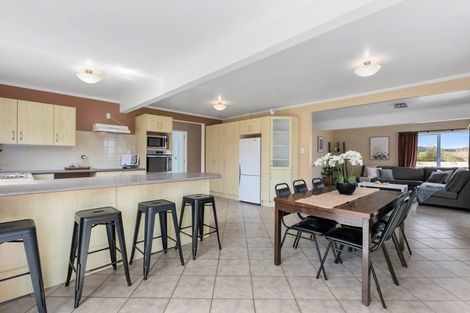 Photo of property in 660 Welcome Bay Road, Waitao, Tauranga, 3175
