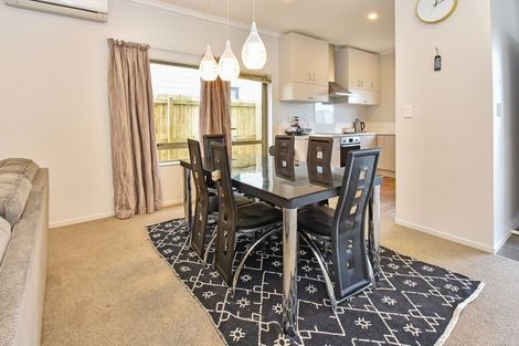 Photo of property in 22 Taiaapure Street, Weymouth, Auckland, 2103