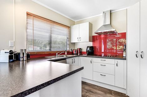 Photo of property in 4 Dixon Road, Fitzroy, Hamilton, 3206