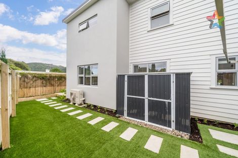 Photo of property in 9 Mcgrath Way, Taita, Lower Hutt, 5011