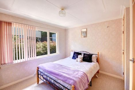 Photo of property in 24 Junction Road, Ravensbourne, Dunedin, 9022