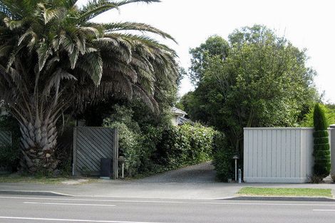 Photo of property in 290 Yaldhurst Road, Avonhead, Christchurch, 8042