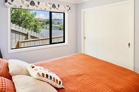 Photo of property in 102 Navigation Drive, Whitby, Porirua, 5024