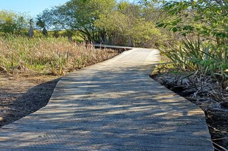 Photo of property in 10 Chamberlain Avenue, Amberley, 7481