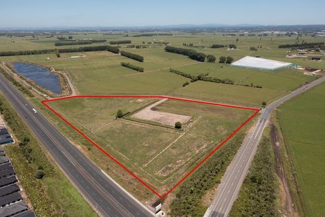 Photo of property in 227 Parton Road, Papamoa, Te Puke, 3187