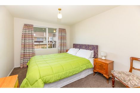 Photo of property in 2/97 Hay Street, Bromley, Christchurch, 8062