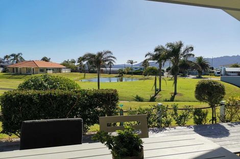 Photo of property in 2 Cayman Court, One Tree Point, 0118