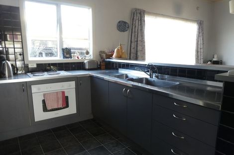 Photo of property in 17 Peel Street, Westport, 7825