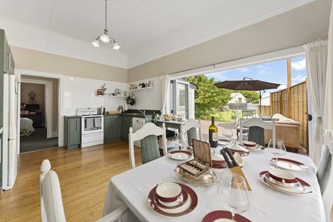 Photo of property in 39 Mako Mako Road, Levin, 5510