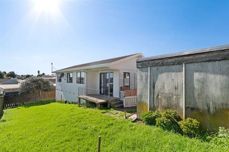 Photo of property in 4/1 Rebecca Rise, Weymouth, Auckland, 2103