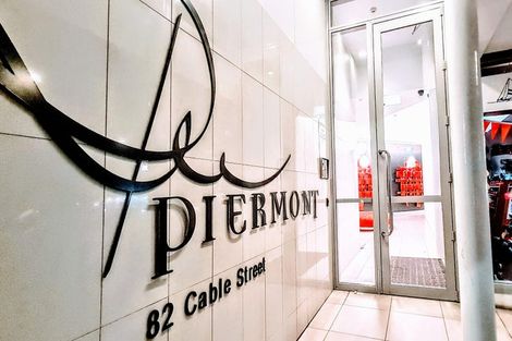 Photo of property in Piermont Apartments, 4i/82 Cable Street, Te Aro, Wellington, 6011