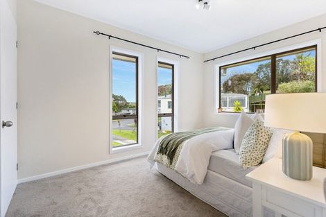 Photo of property in 2/20 Glenwood Avenue, Birkenhead, Auckland, 0626