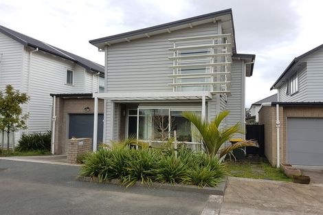 Photo of property in 10 Vincent Lane, Hobsonville, Auckland, 0616