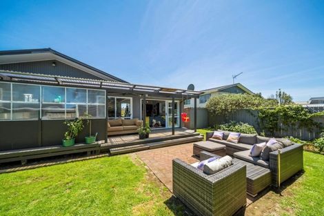 Photo of property in 89 Clawton Street, Westown, New Plymouth, 4310