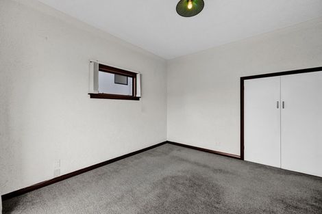 Photo of property in 13-15 Bayly Road, Moturoa, New Plymouth, 4310