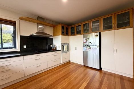 Photo of property in 3 Terry Smyth Drive, Kumeu, 0892