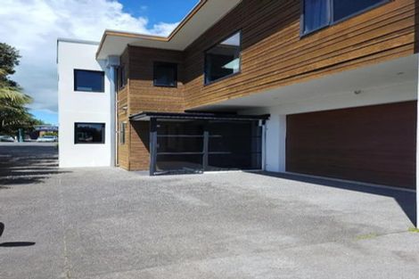 Photo of property in 1152b South Road, Oakura, 4314