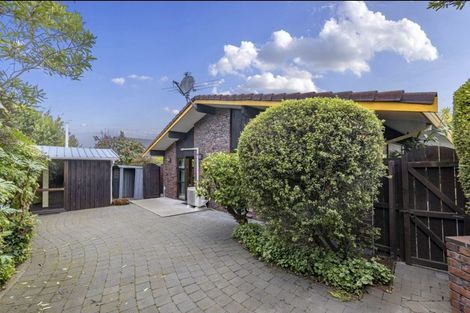 Photo of property in 18 Hawkswood Place, Avonhead, Christchurch, 8042