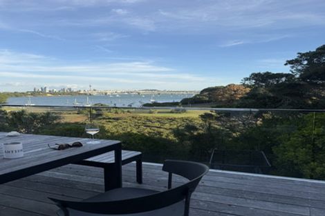 Photo of property in 48 Seaview Avenue, Northcote, Auckland, 0627