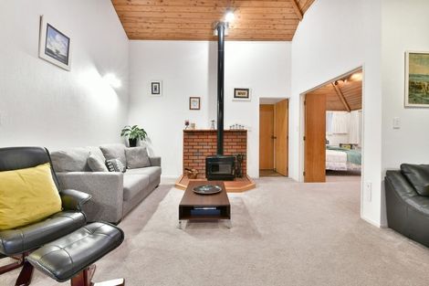 Photo of property in 56a Swann Beach Road, Stanmore Bay, Whangaparaoa, 0932