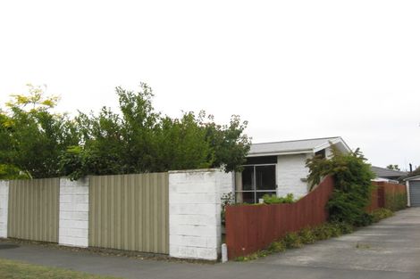Photo of property in 1/3 Binstead Place, Avondale, Christchurch, 8061