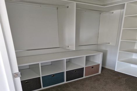 Photo of property in 51 Eugenia Rise, Totara Heights, Auckland, 2105