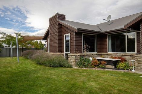 Photo of property in 6 Houlahan Street, Clyde, 9330