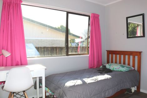 Photo of property in 151 Totara Drive, Pukete, Hamilton, 3200