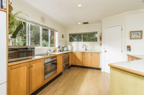 Photo of property in 4 Nereus Place, Mairangi Bay, Auckland, 0630
