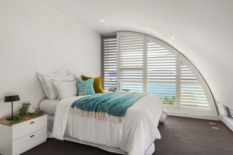 Photo of property in 491 Karaka Bay Road, Karaka Bays, Wellington, 6022