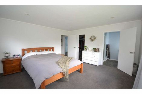 Photo of property in 15 Hoults Way, Kerikeri, 0230