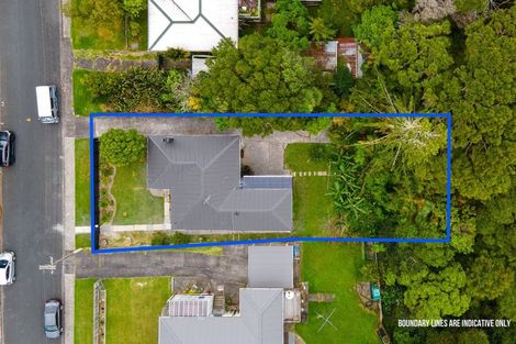 Photo of property in 30 Glen Marine Parade, Glendene, Auckland, 0602