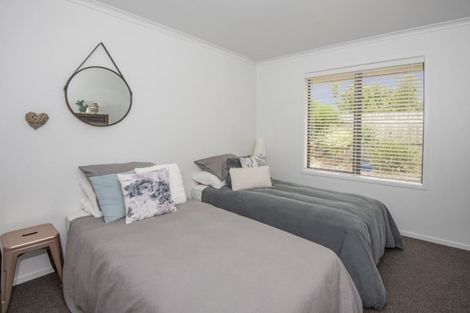 Photo of property in 12 Kowi Lakes Drive, One Tree Point, 0118