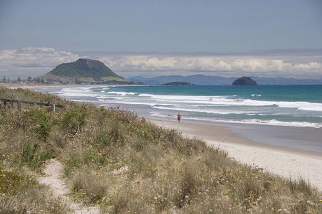 Photo of property in 43 Katerini Grove, Papamoa Beach, Papamoa, 3118