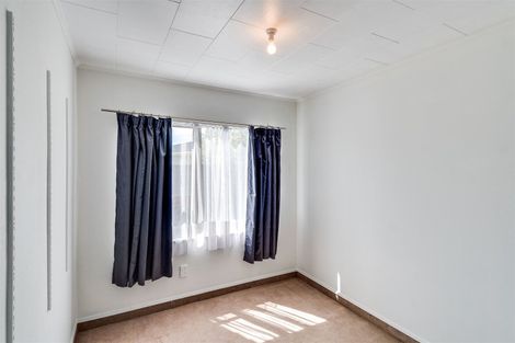 Photo of property in 4 Clement Place, Greenmeadows, Napier, 4112