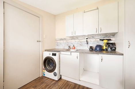 Photo of property in 12 Herbert Street, Gore, 9710